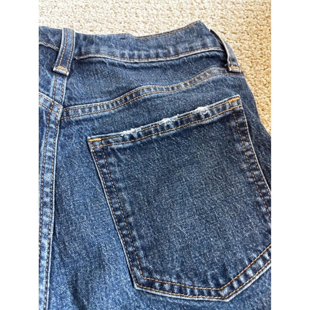 Gap Mom Jean High Rise Size 24/00R Dark Wash Blue Distressed Vintage Style - Picture 8 of 9